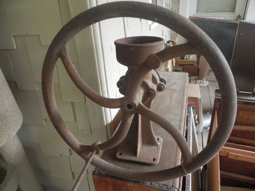 20 1/2&#039;&#039; Tall Coffee Grinder Antique Mill Table Model Cast Iron Old Local pu