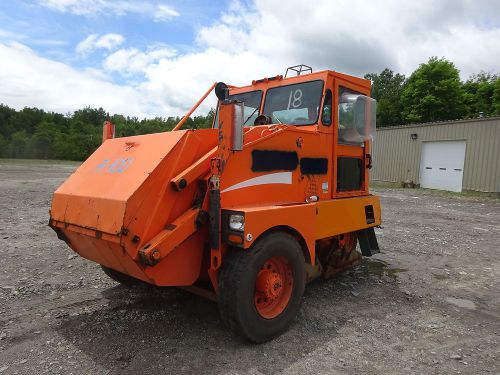 1999 elgin pelican sweeper runs exc. john deere turbo diesel engine for sale