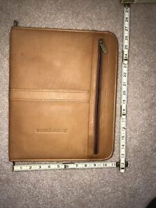 NWOT.Bi-Fold Leather  Office Portafolio Organizer.Brown. Novak•Macey. Colombia