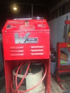 White Industries A/C  Refrigerant  Recovery Recycling Center  Evacuation Machine