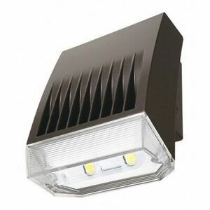 LUMARK XTOR8BRL-PMA Cbn Bz,80W,5000K,120-277V Pma