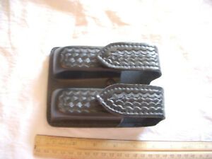 Safariland 77 08 07 Glock 17,22 Basketweave Double Magazine Holster