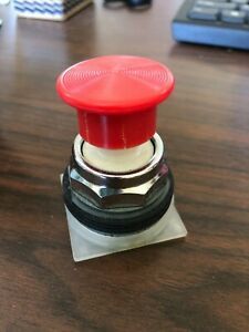 NEW SQUARE D 9001 KR24R MUSHROOM HEAD PUSHBUTTON OPERATOR RED