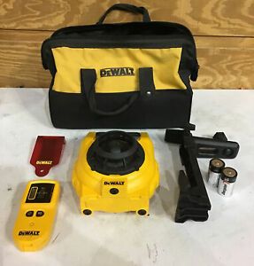 DeWalt DW074 Heavy-Duty Self-Leveling Rotary Laser Level Kit with Bag