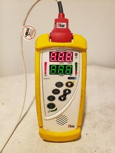 Masimo Rad-57 Handheld Pulse Oximeter w/ Finger Sensor and Protective Case