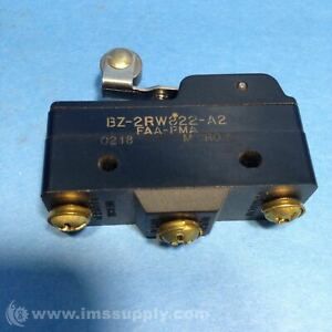 Honeywell BZ-2RW822-A2 Limit Switch Roller Lever USIP