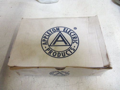 LOT OF 5 APPLETON APPEYM-100 CONDUIT *NEW IN A BOX*