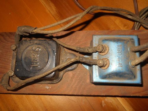 OLD ELECTIC BLUE BELL SIGNAL MUELLER ELEC CO CLEVELAND OH TESTER