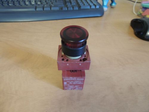 Siemens illuminated red stop pushbutton w/ normally closed contact block for sale
