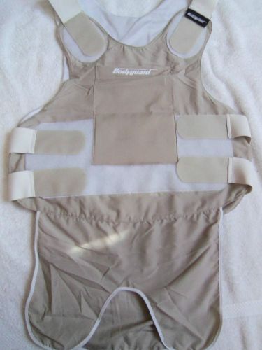 Carrier for kevlar armor-  tan size m/2l-  bullet proof vest by body guard+new++ for sale