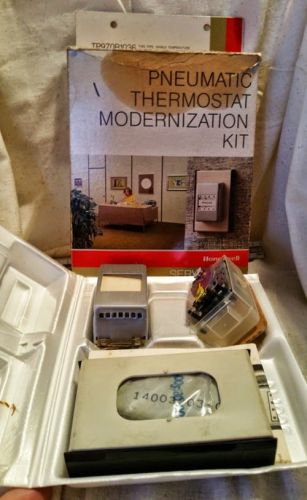 Honeywell tp970b 1036 pneumatic thermostat modernizatin kit*new in a box* for sale