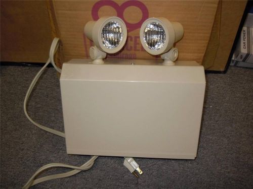 Lumacell rg36/2mt emergeny lighting double lamp head 2 w plug in cord backup vgc for sale