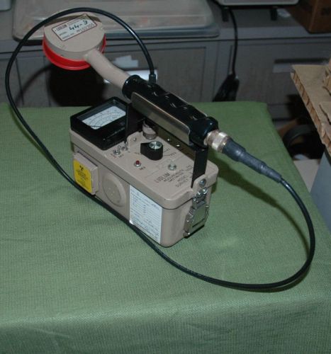 Ludlum Model 3 Radiation Meter with 44 9 geiger pancake Probe.  Excellent Cond.