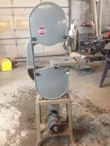VINTAGE Delta Milwaukee 14&#034; Vertical Band Saw Nice Old Tool