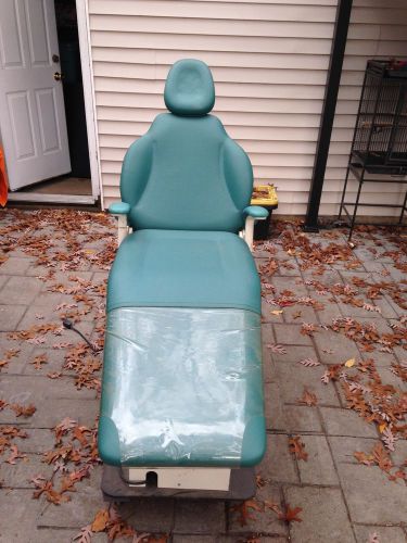 Operatory Dental Patient Exam Chair Dentist - Tattoo Chair - PICK UP ONLY
