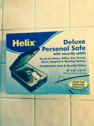 Helix Deluxe Personal Safe with Tether (61219)