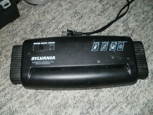 Sylvania automatic straight-cut paper shredder 120 volt ac