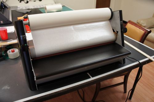 Daige solo cold laminator with foot pedal for sale