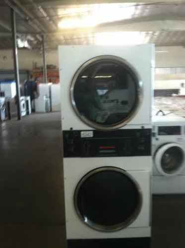 SPEED QUEEN 30lb washer and 30lb Stack dryer for hotel motel dry cleaning