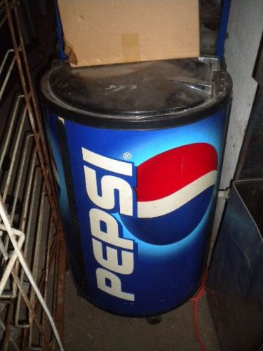 Pepsi concession drink holder - MUST SELL! SEND ANY ANY OFFER!