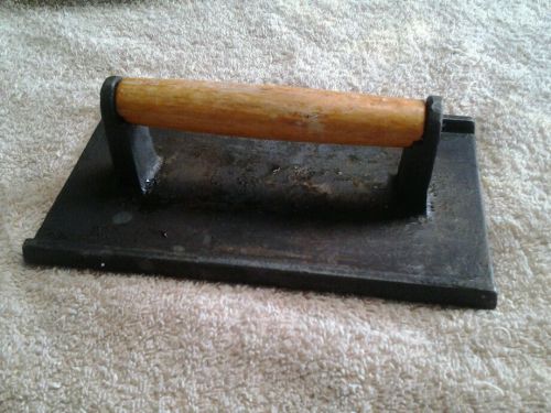 Vintage Cast Iron Commercial Grill Weight  9&#034; x 5&#034;  Wooden Handle  3#