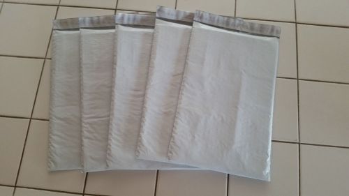 5 poly bubble mailers 8.5&#034; x 13.75&#034; self sealing bags #3 brand new! for sale