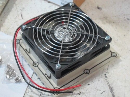THERMAL EDGE PFFP80-24V FILTERED COOLING AXIL FANS, 24 VDC (NEW IN BOX)