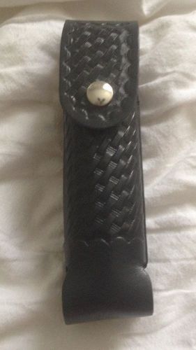 Gould &amp; goodrich  pepper spray holster b541-w, black basketweave for sale