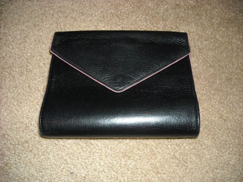 RARE VINTAGE BLACK AND PINK LEATHER FRANKLIN COVEY PERSONAL PLANNER PURSE!!!