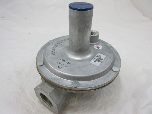 New 3/4&#034; maxitrol 325-5a natural gas pressure regulator 4&#034; to 12&#034; max in 10psig for sale