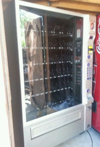 Crane National Vendors Merchant 6 Surevend snack vending machine MEI bill accept