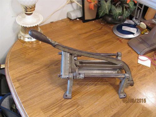 COMMERCIAL BLOOMFIELD FRENCH FRY POTATO CUTTER  3/8 &#034; CUT- USED#29 SAME VOLLRATH