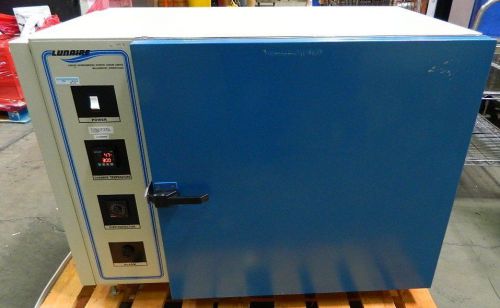 A113281 Lunaire Environmental CE205 Chamber Oven 300°C
