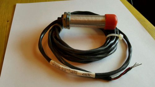 NIB EATON Cutler Hammer &amp; Opcon 1261B-100 60 Series Photoelectric Detector Head