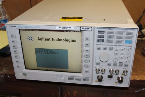 Agilent 8960 Series 10 Wireless Communication Test Set w/ Option 2&amp;3  md E5515C