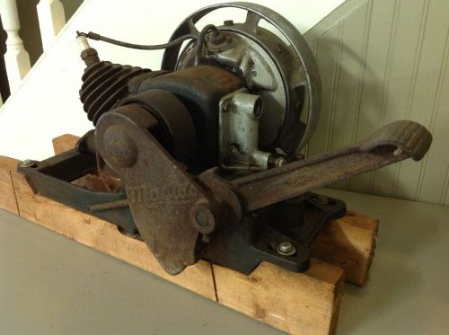 VINTAGE ANTIQUE MAYTAG TYPE FY-ED 4 HIT AND MISS MOTOR ENGINE