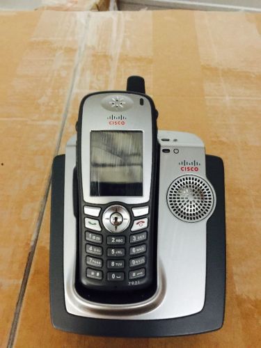 Cisco 7921G Wireless IP Phone w/Desktop Charger and AC Adapter - Used
