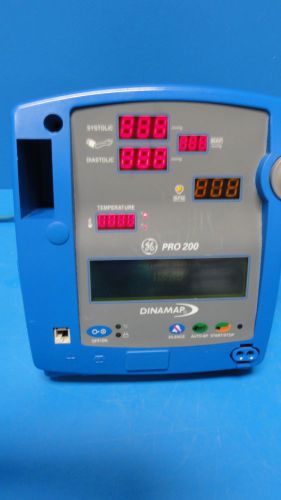2001 GE Critikon DINAMAP Pro Series 200 Ref  DP200 VITAL SIGNS MONITOR (7247)