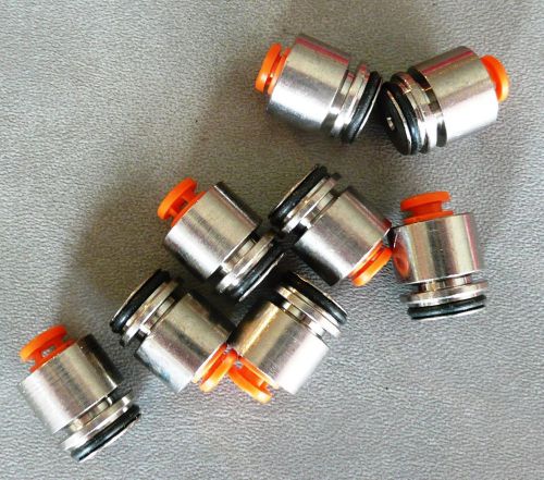 LOT OF FORTY-SIX (46) VVQ1000-51A-N7 FITTINGS