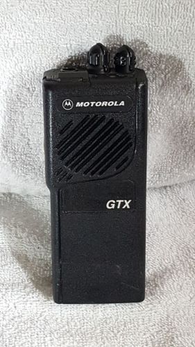Motorola GTX 900Mhz Model I Portable Radio truncking