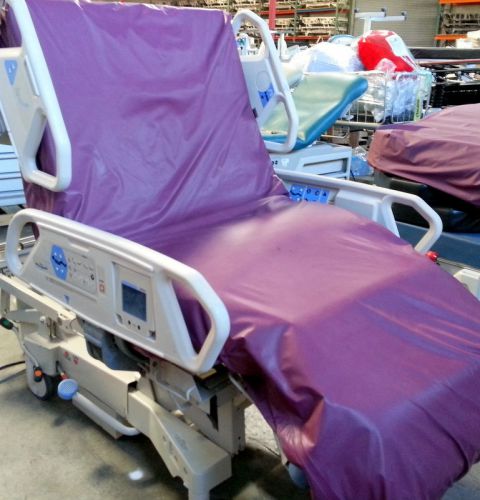 Hill Rom Total Care Spo2rt ICU bed