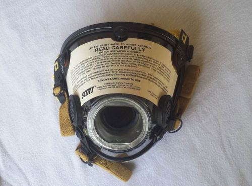 SCOTT SAFETY Lg AV-2000 Full Facepiece Respirator 804019-02 w/ Kevlar Harness