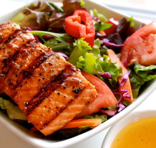 Recipe fresh grilled Salmon salad new