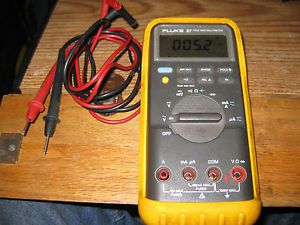 Fluke 87 True RMS Multimeter