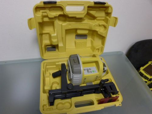 TOPCON RL-VH4DR rotary laser level with wall mount and target