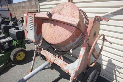Essick cement mixer- model 620 -- commercial grade -towbar &amp; hitch for sale