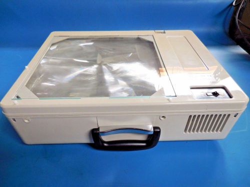 Elmo HP-285S Portable/Compact Overhead Projector