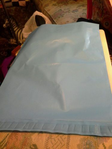 SALE       NEW !!      LOT OF 40     15&#034; X 12 &#034;       SKY BLUE    POLY MAILERS