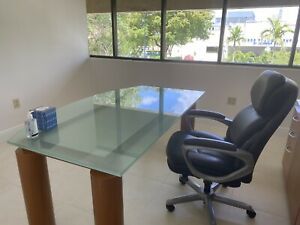 Tempered Glass Office Desk Large, and very small insignificant chip ....