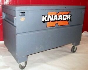 KNAAAK MODEL 4824 JOBMASTER CHEST, 16 CU FT REFINISHED THUNDER GRAY WITH WHEELS